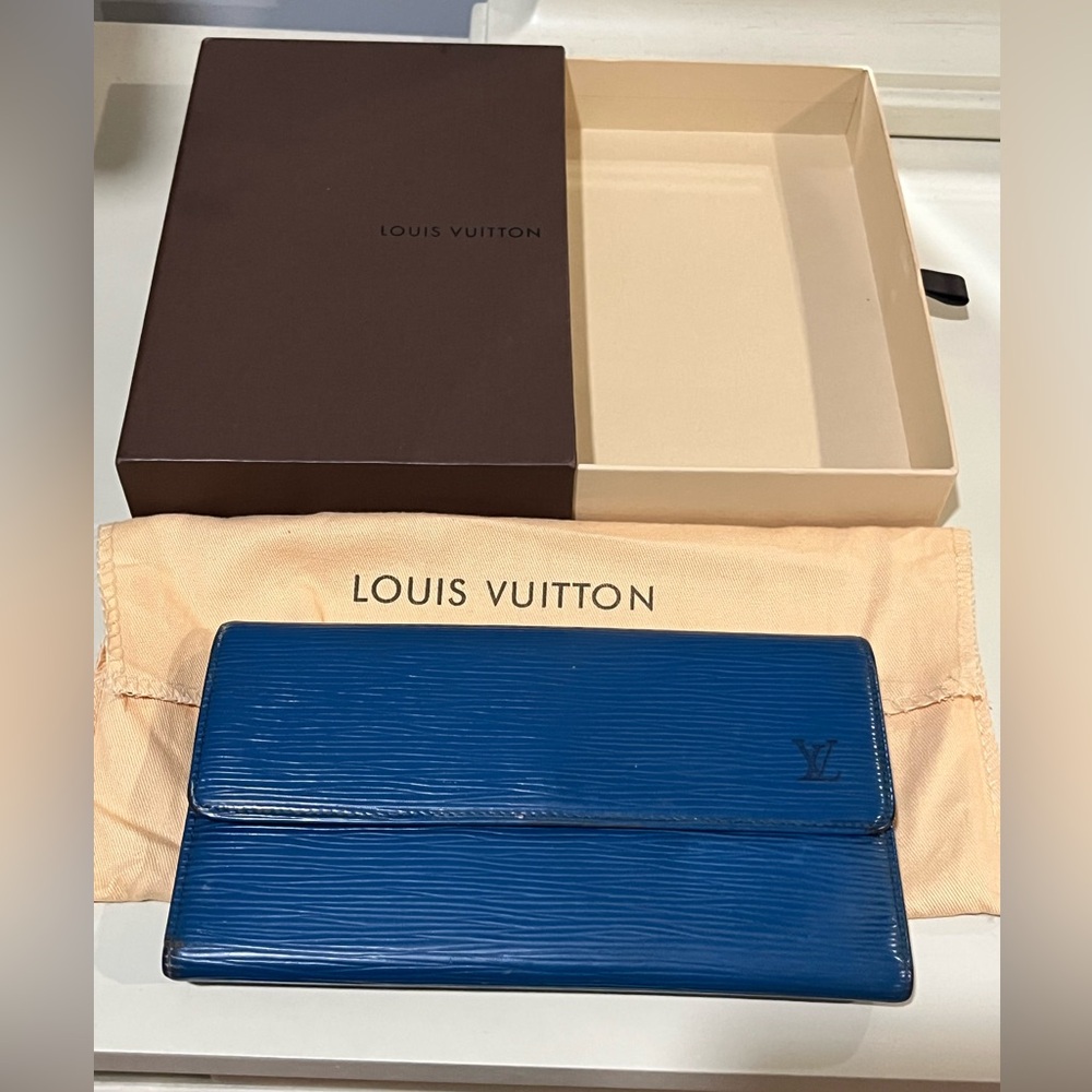 1990s Vintage Blue LV EPI wallet